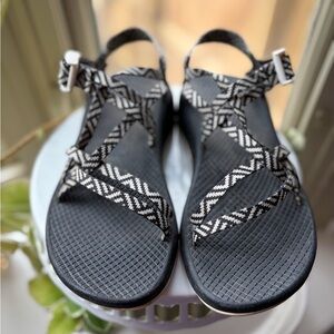Chaco Women's Black & White Patterned Strappy Sandals